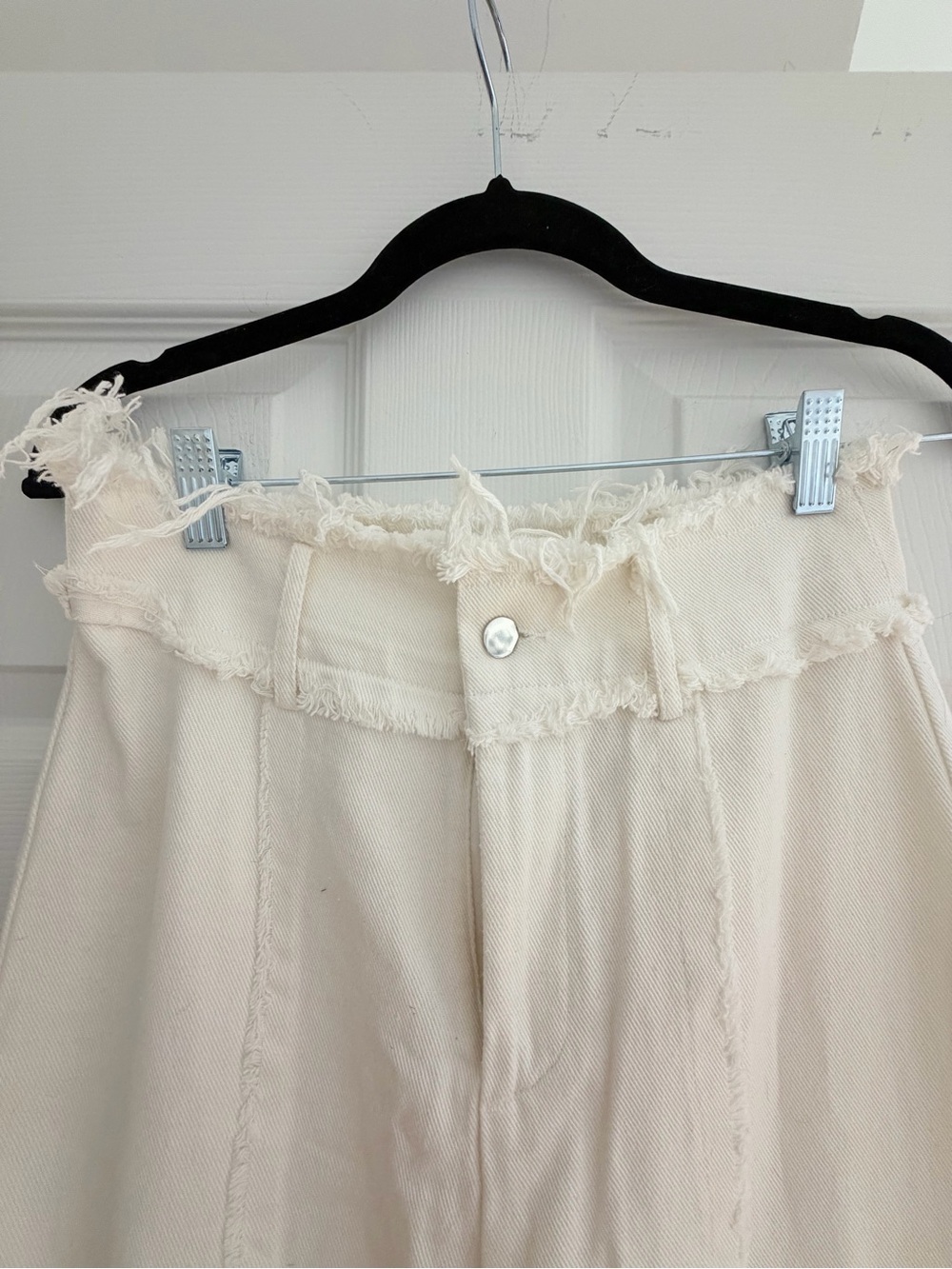 SHEIN Cream High-Waist Wide Leg Pants with Frayed Trim